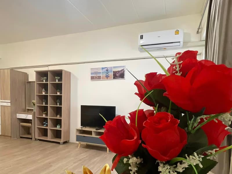 Condo for Sale, Sale w/Tenant at PP Condo