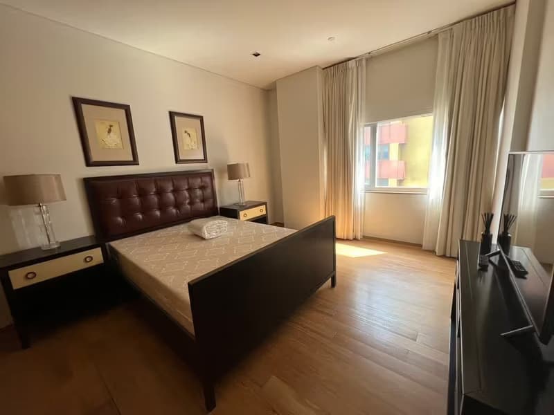 Condo for Sale, Sale w/Tenant at Saladaeng Residences