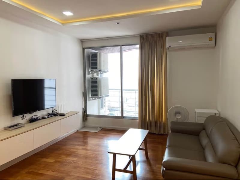 2 Bed Condo for Rent in Ratchathewi