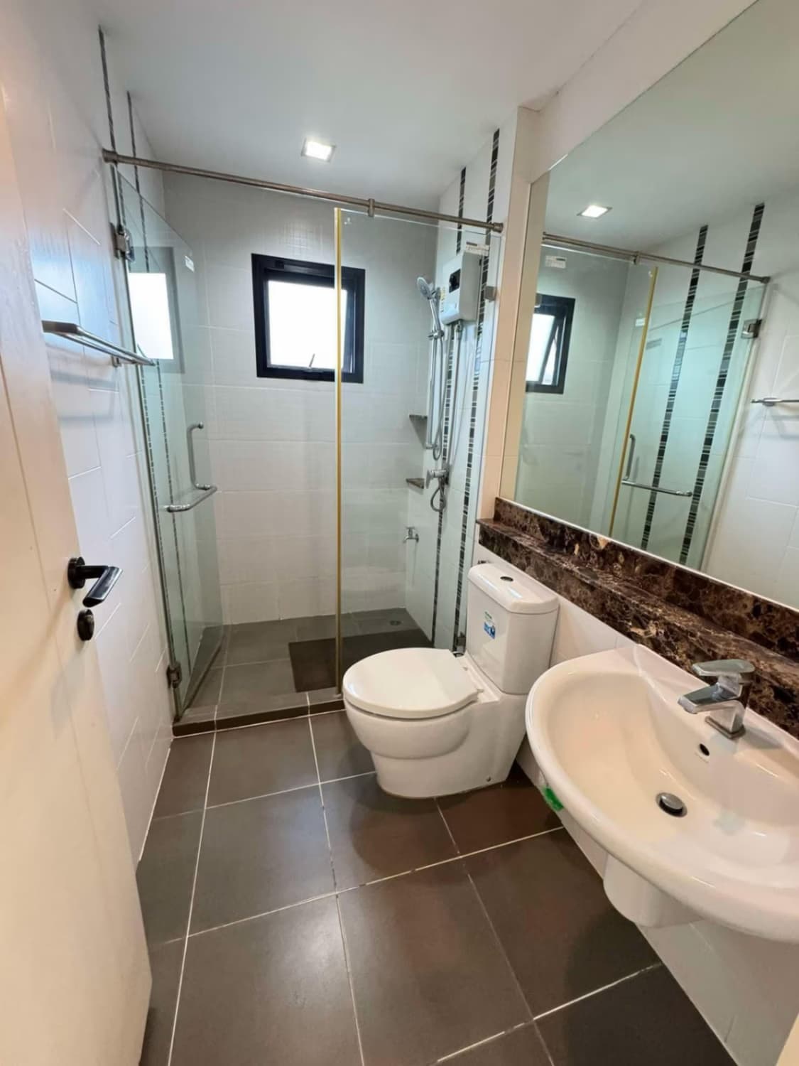 3 Bedroom House - Image 9