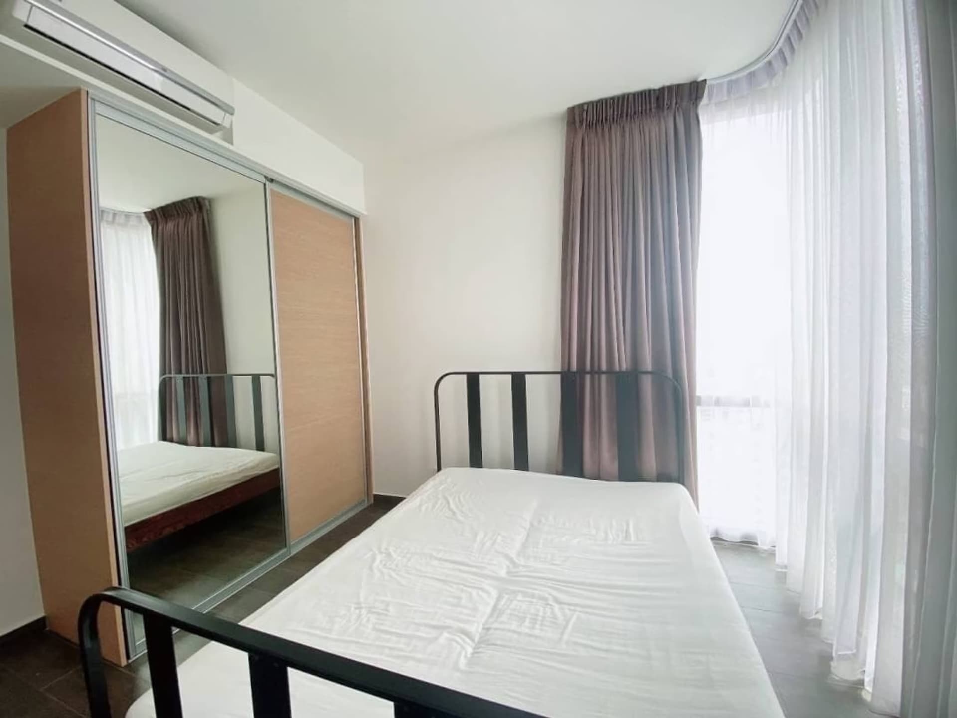 2 Bed Condo for Rent in Watthana - Image 3