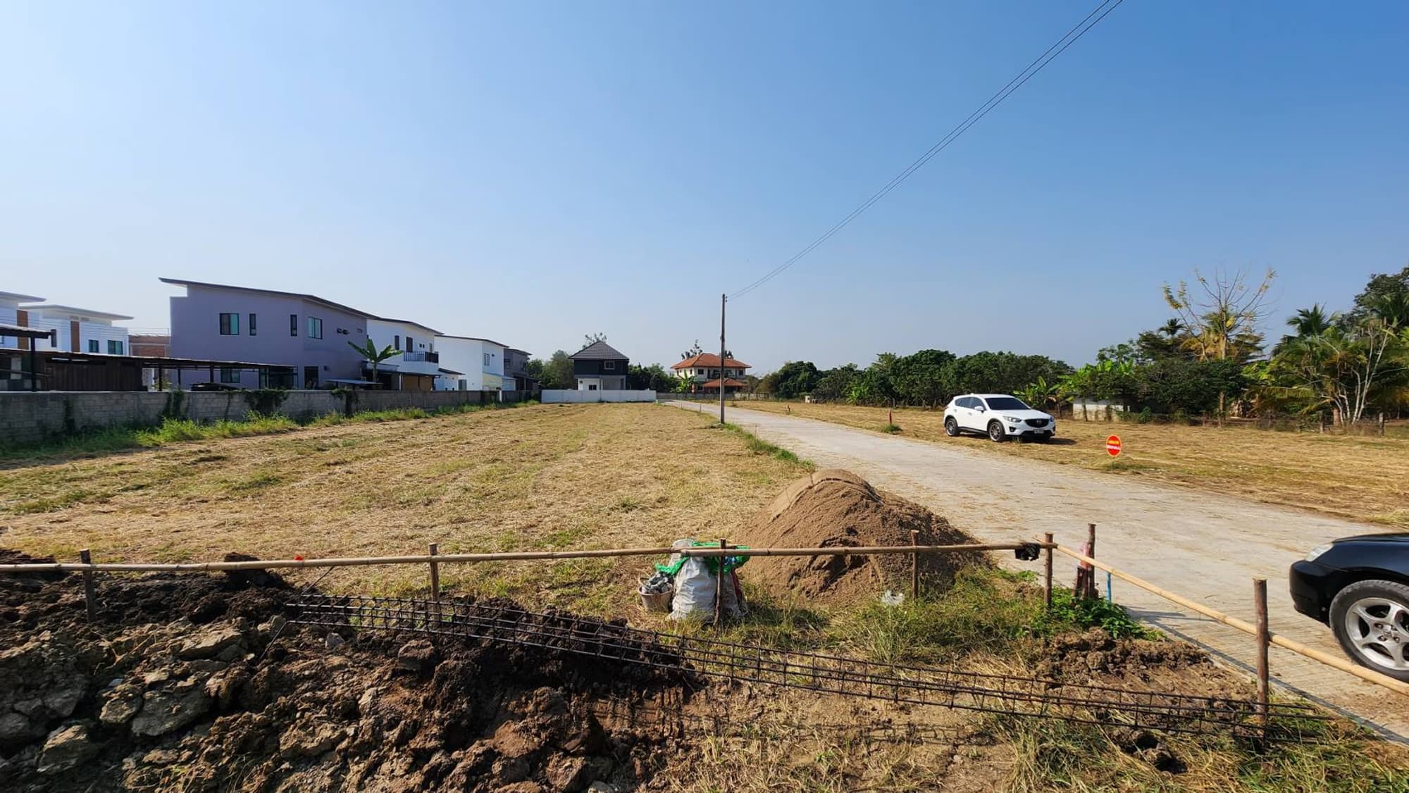  Land for Sale in Saraphi - Image 2
