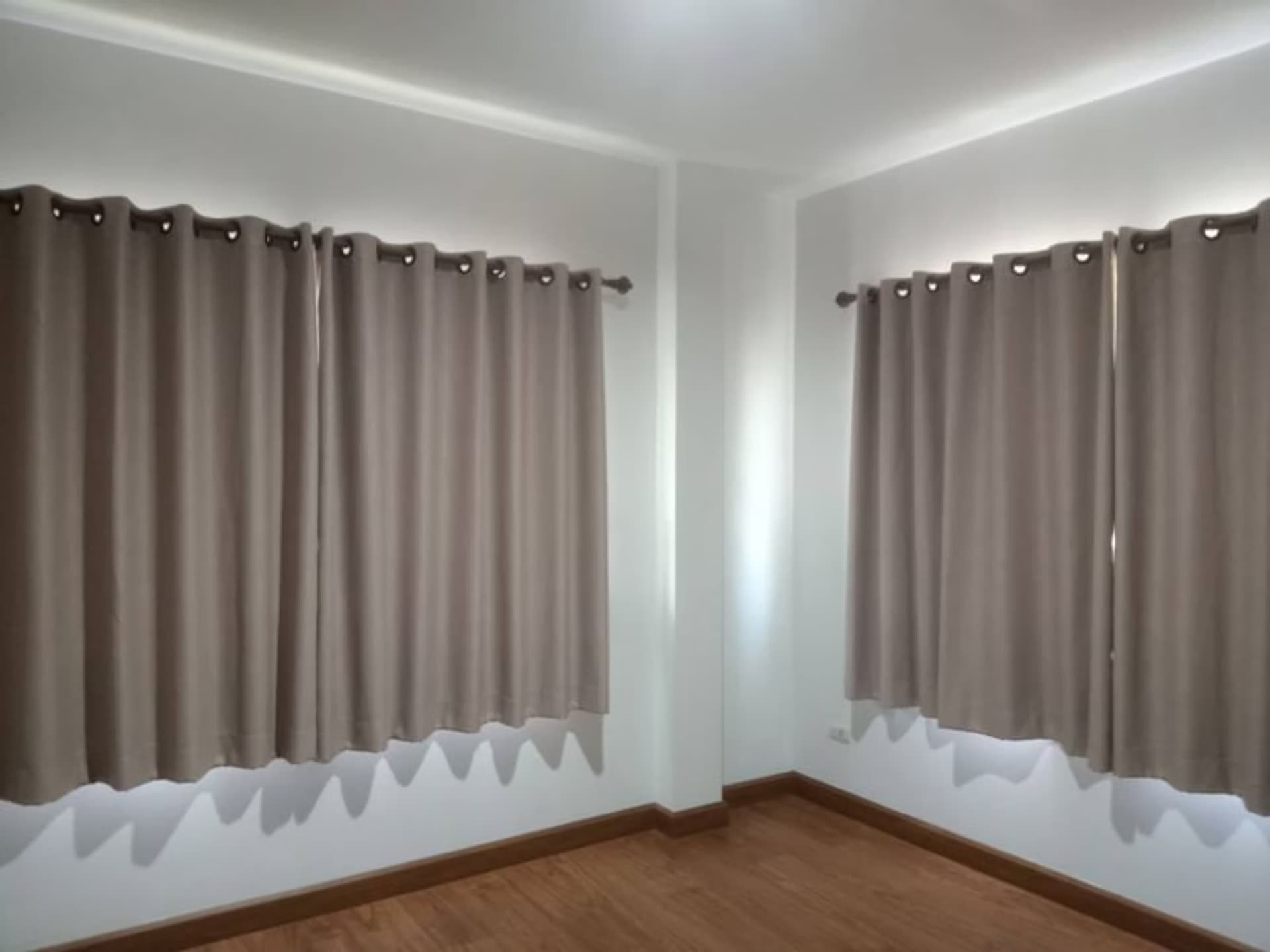  - Image 9