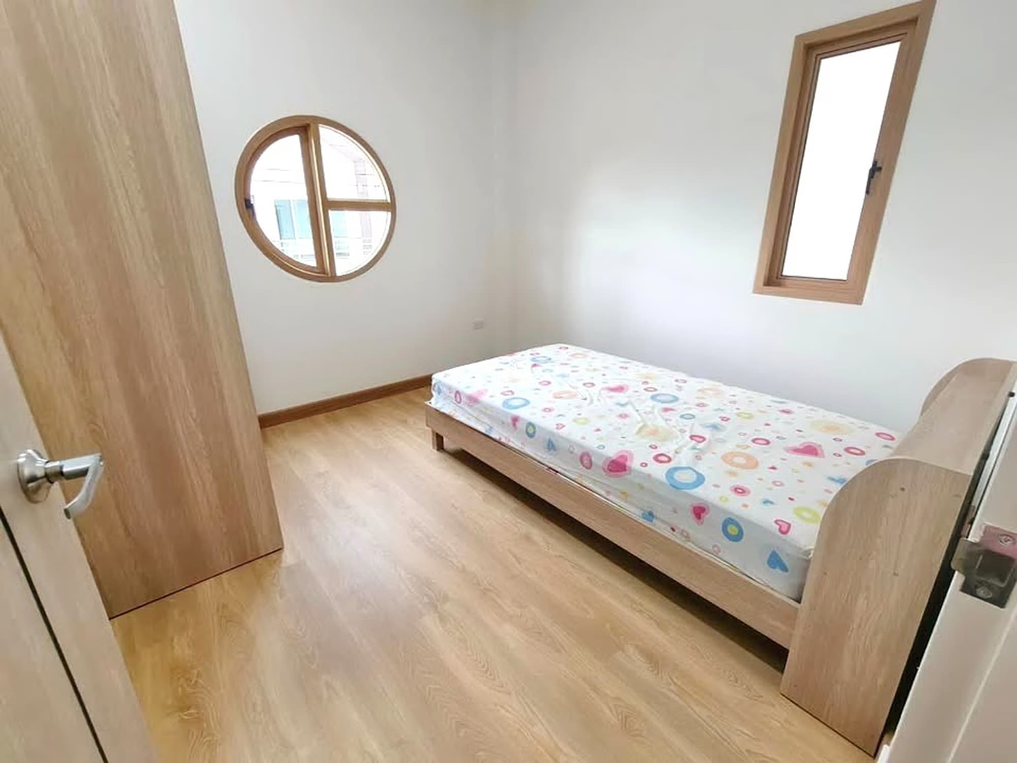 3 Bed House for Rent in Hang Dong District - Image 10