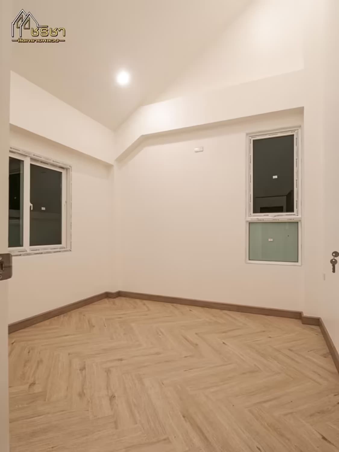  - Image 3