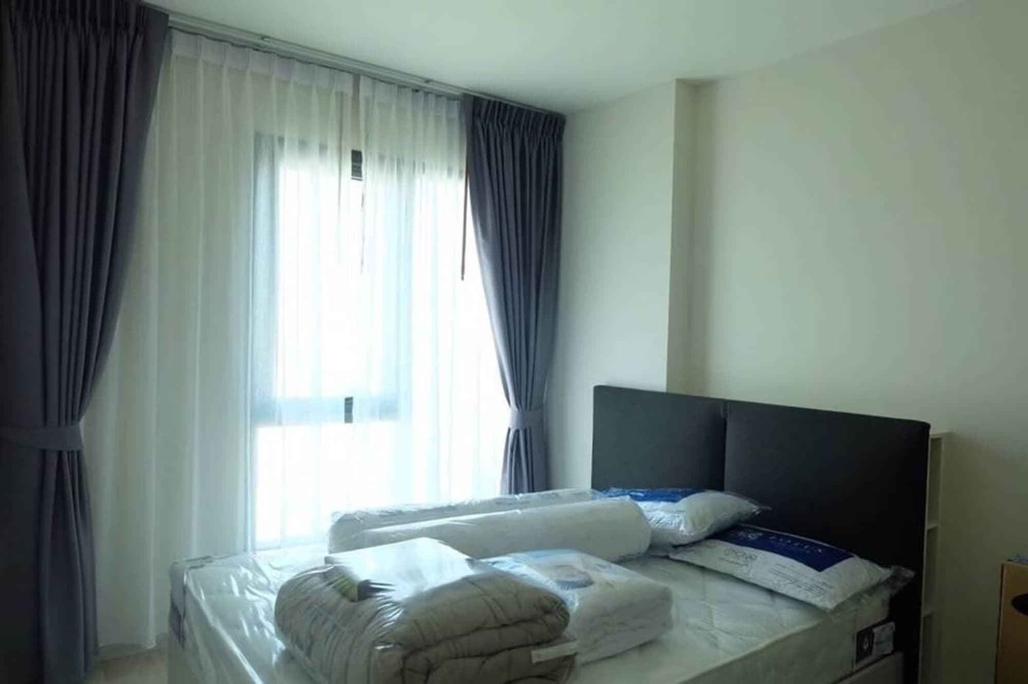 1 Bed Condo for Sale in Huai Khwang - Image 5