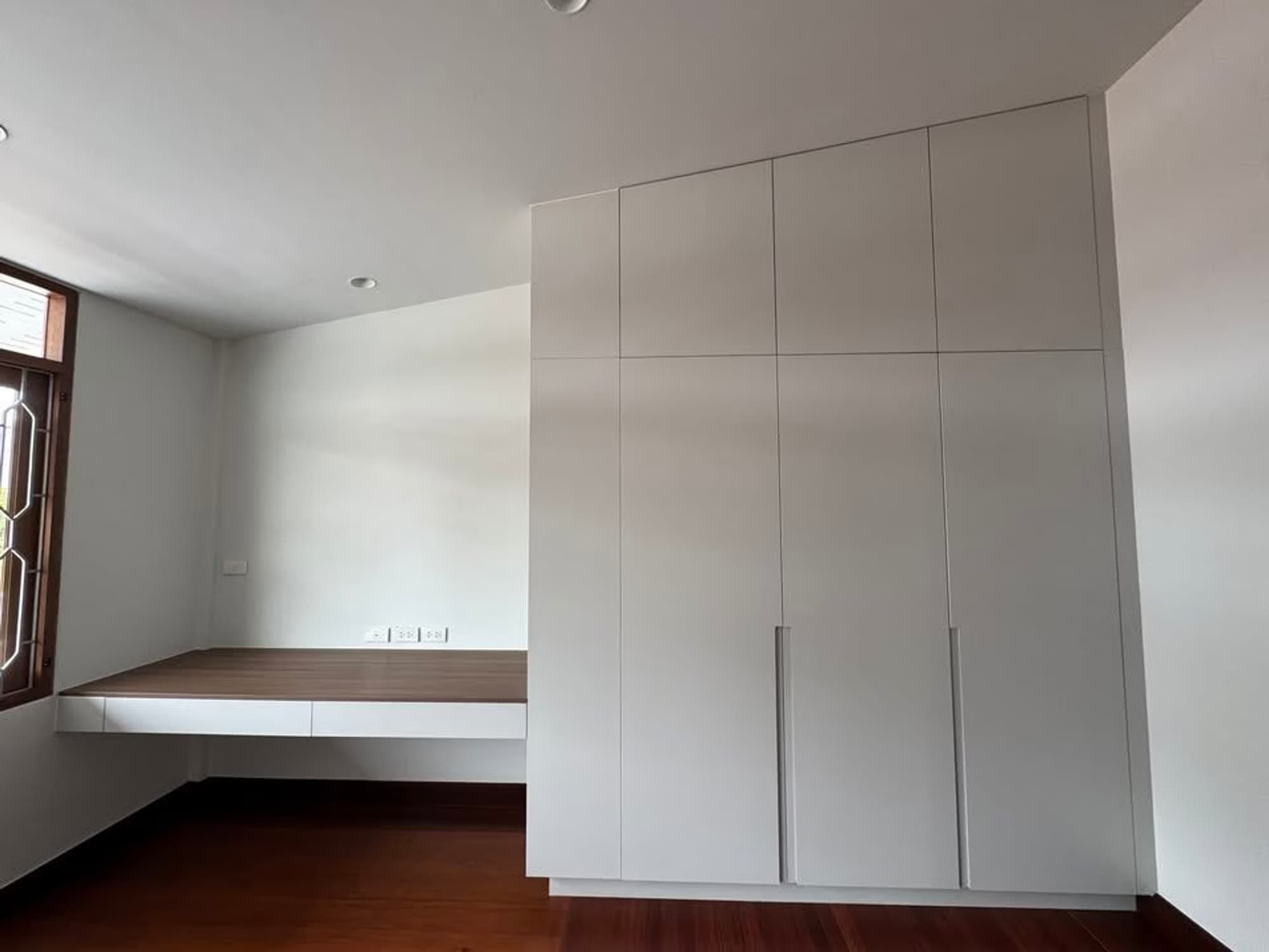 4 Bed House for Rent in Watthana - Image 5