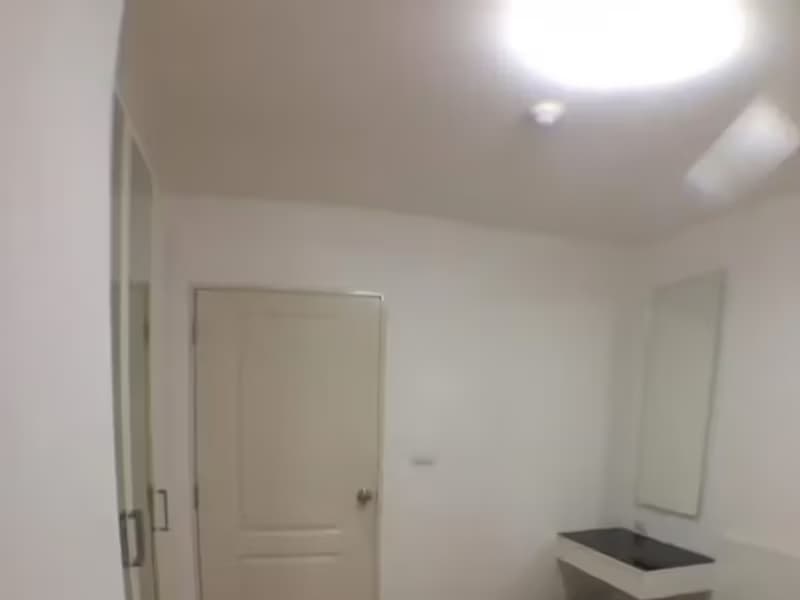 1 Bedroom Condo