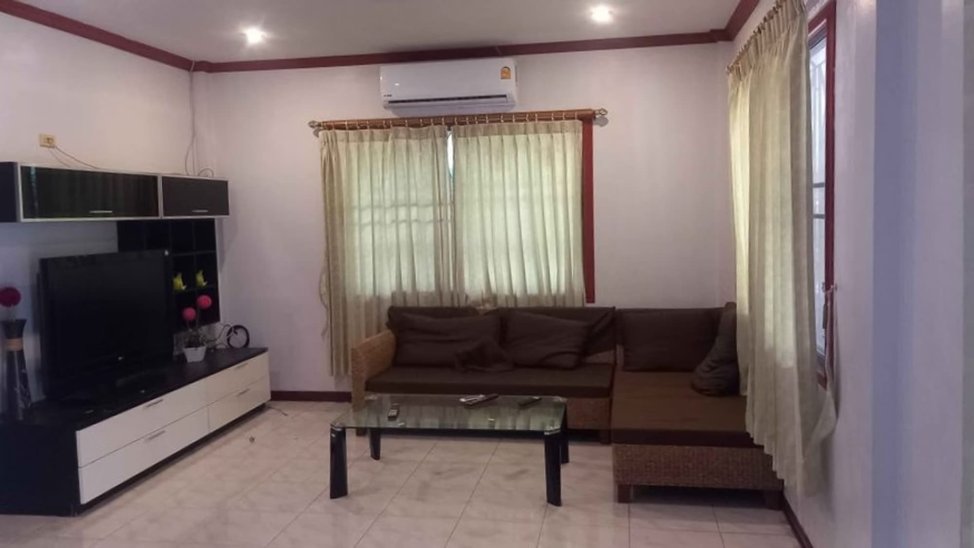 3 Bed House for Rent in Mueang Chiang Mai - Image 2