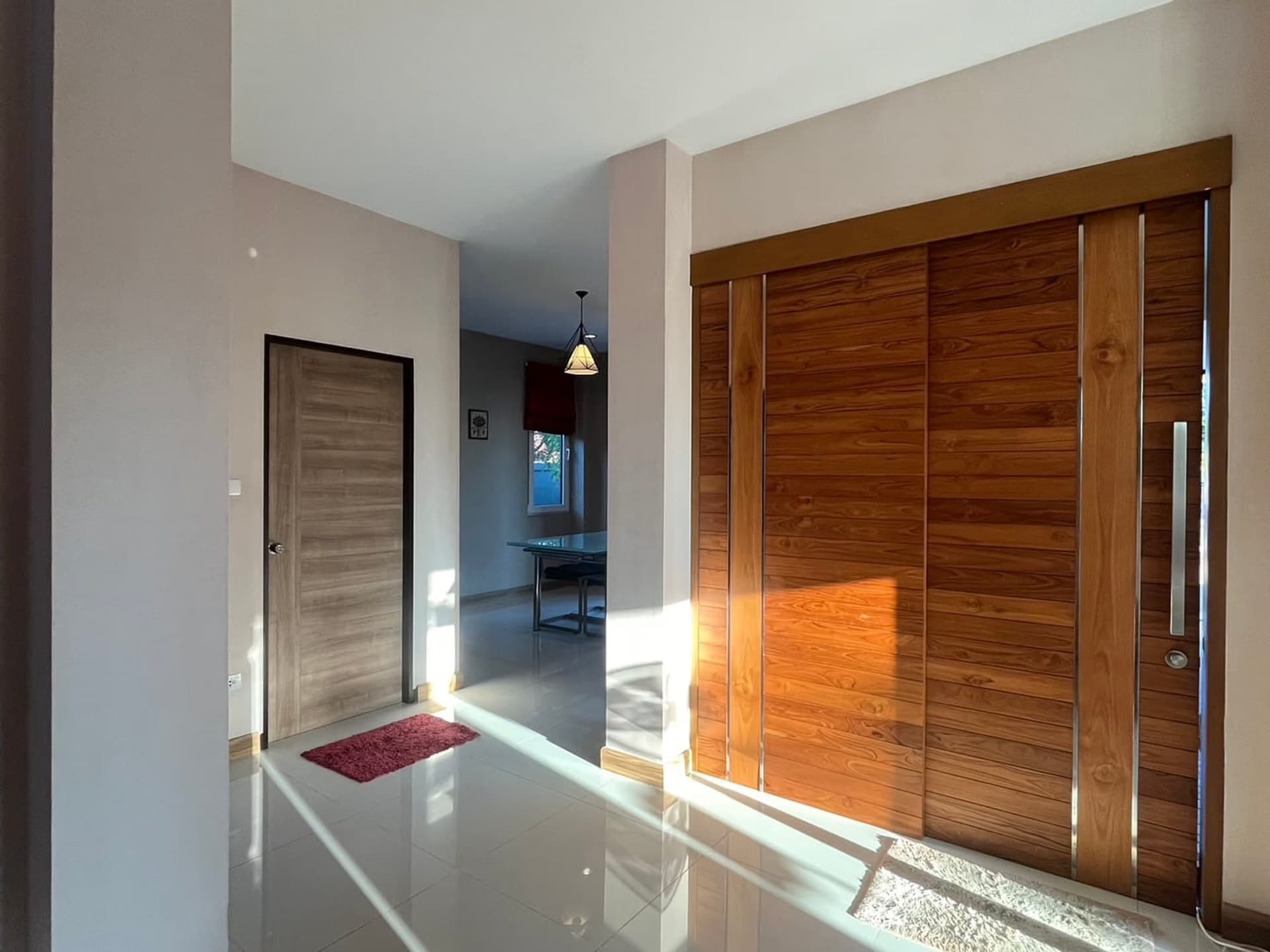  - Image 7