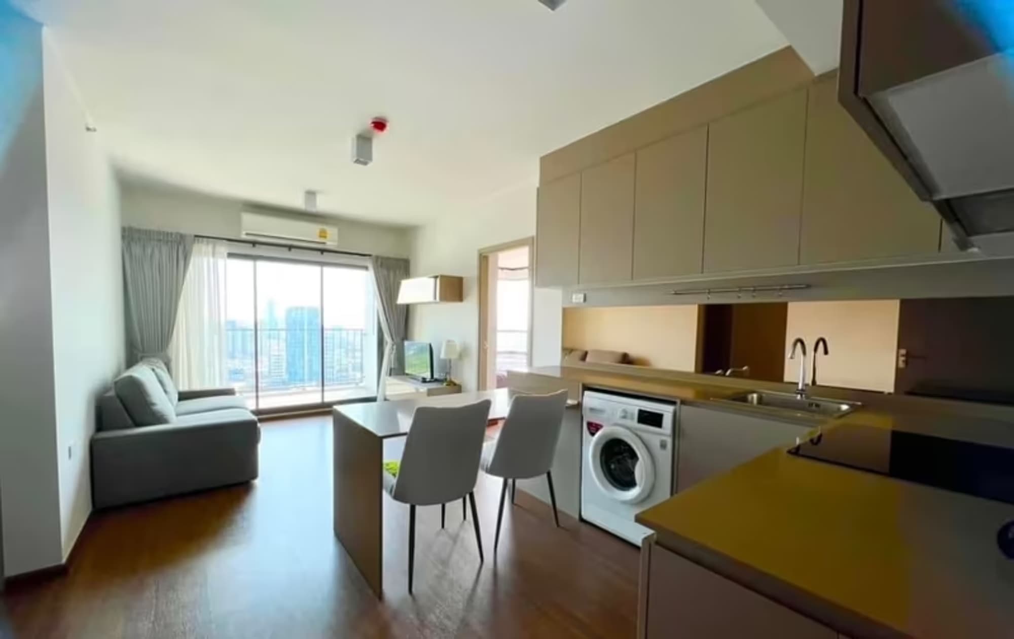 2 Bedrooms Condo For Rent/Sale At  Ideo Sukhumwit 93 - Image 5