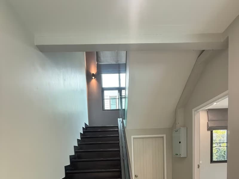 5 Bed House for Sale in Hang Dong District