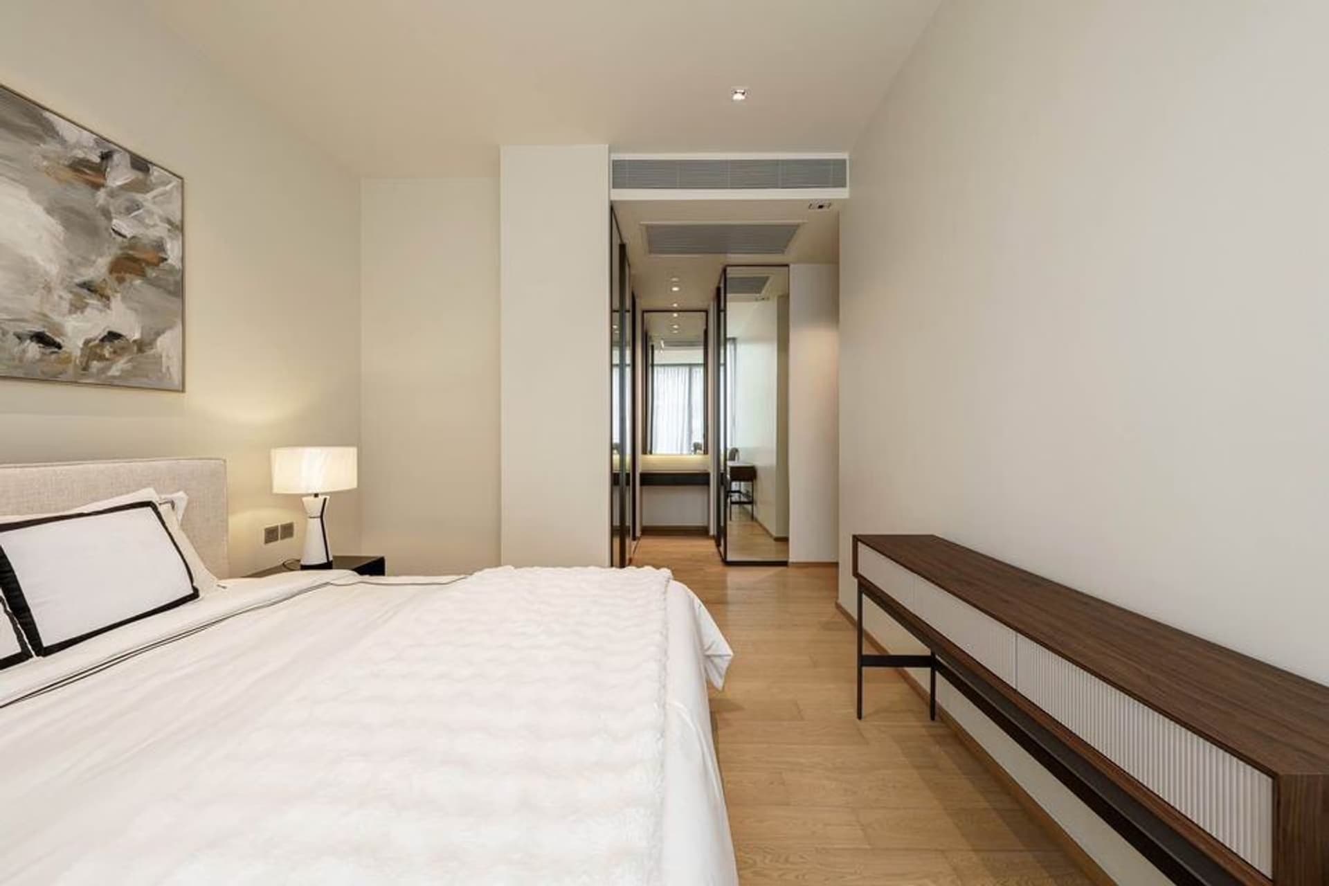 2 Bed Condo for Rent  Near Chit Lom BTS - Image 12