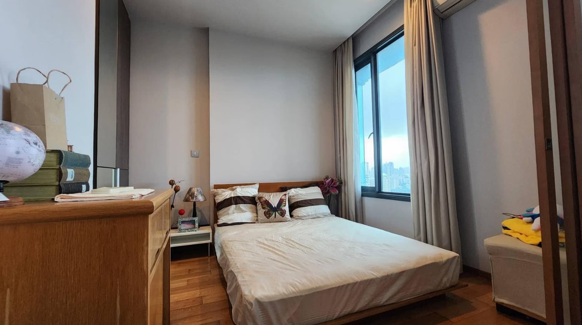 2 Bed Condo for Rent in Khlong Toei - Image 4