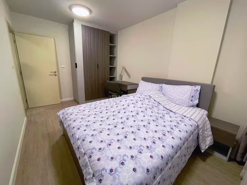 1 Bedroom Condo