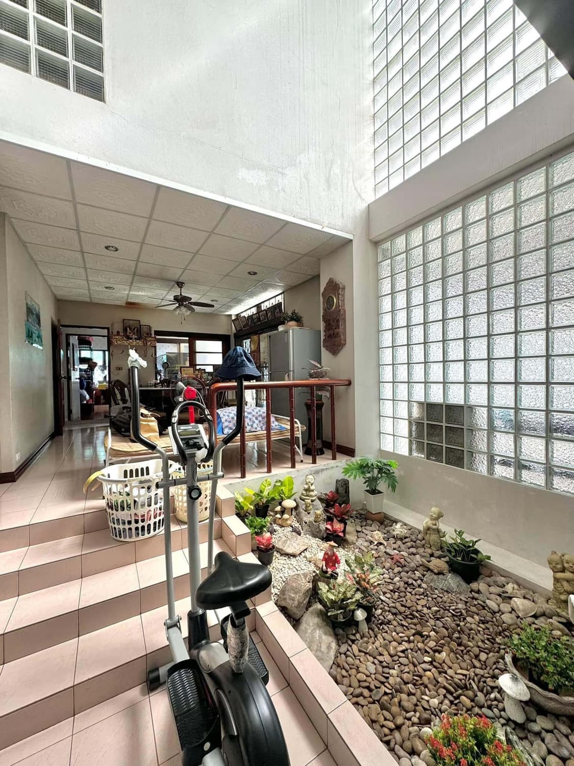 4 ห้องนอน บ้าน สำหรับ ขาย ใน Sathon - Image 10