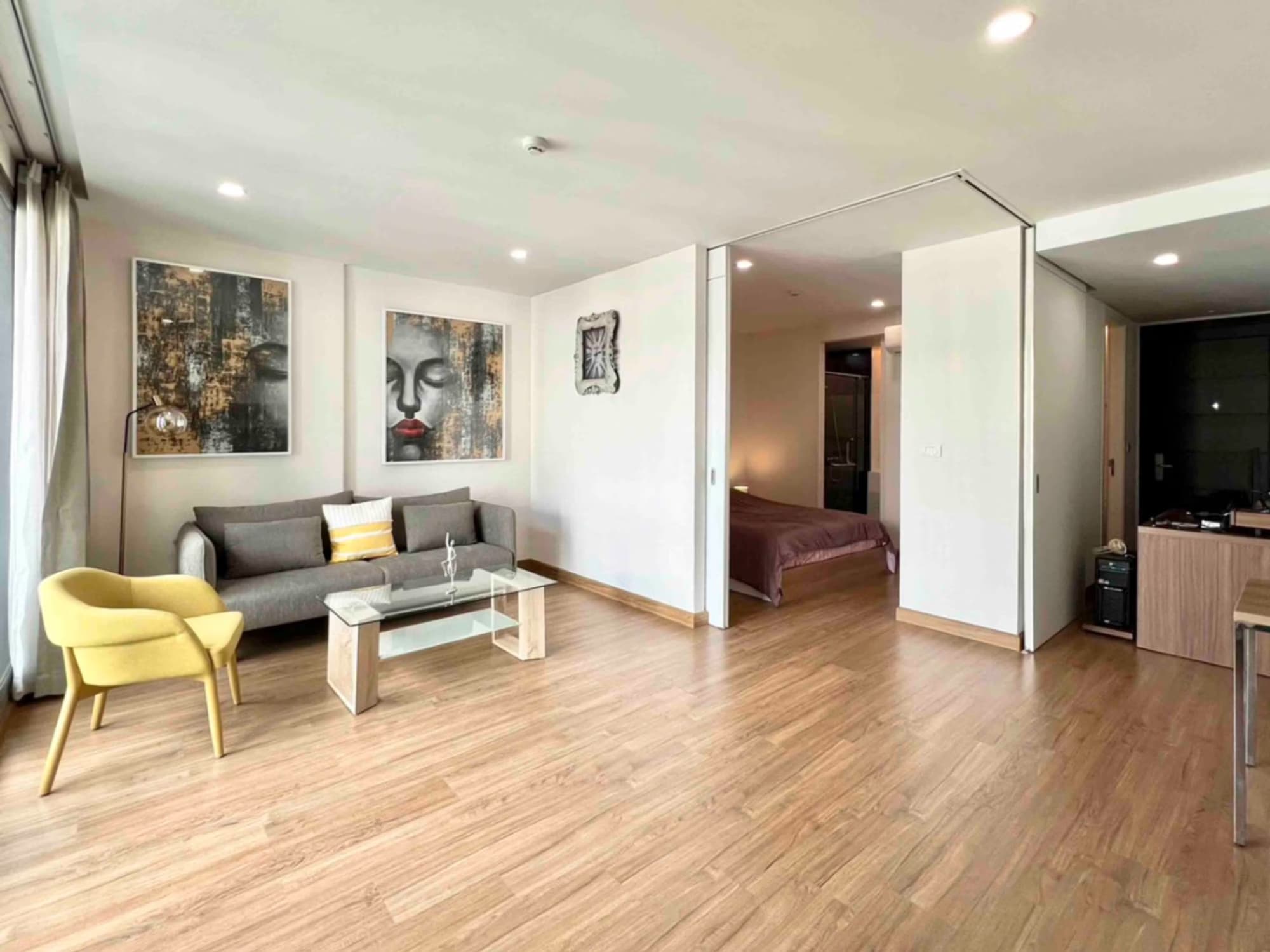 1 Bedroom Condo - Image 6