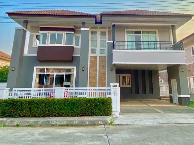 5 Bed House for Rent and Sale in San Kamphaeng