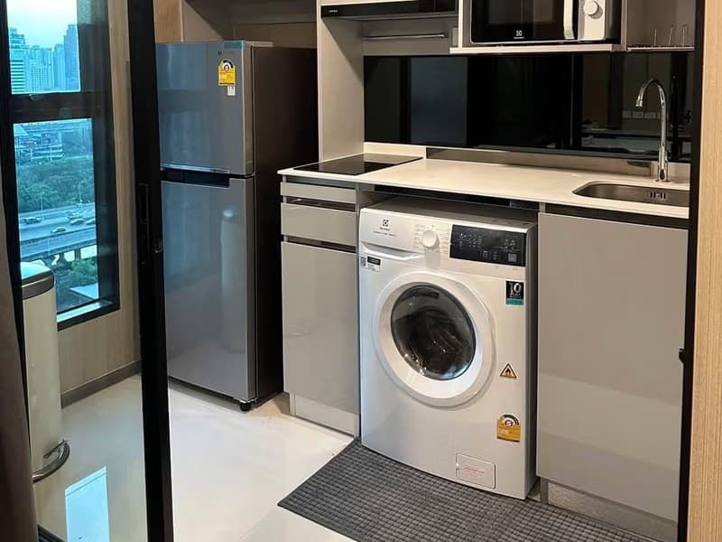 2 Bed Condo for Rent in Din Daeng