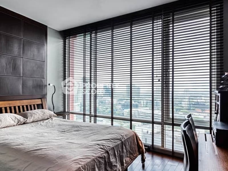 3 Bed Condo for Rent and Sale in Watthana