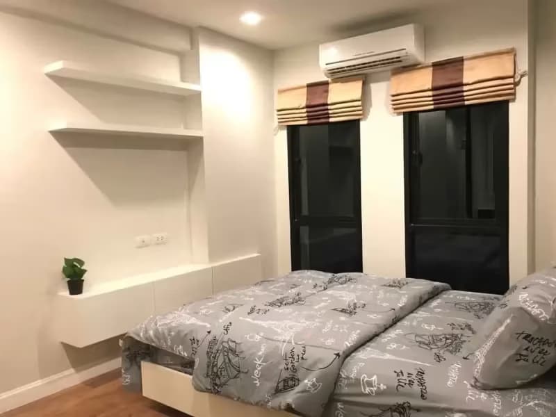 1 Bedroom Condo