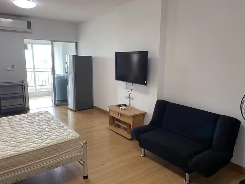 1 Bedroom Condo
