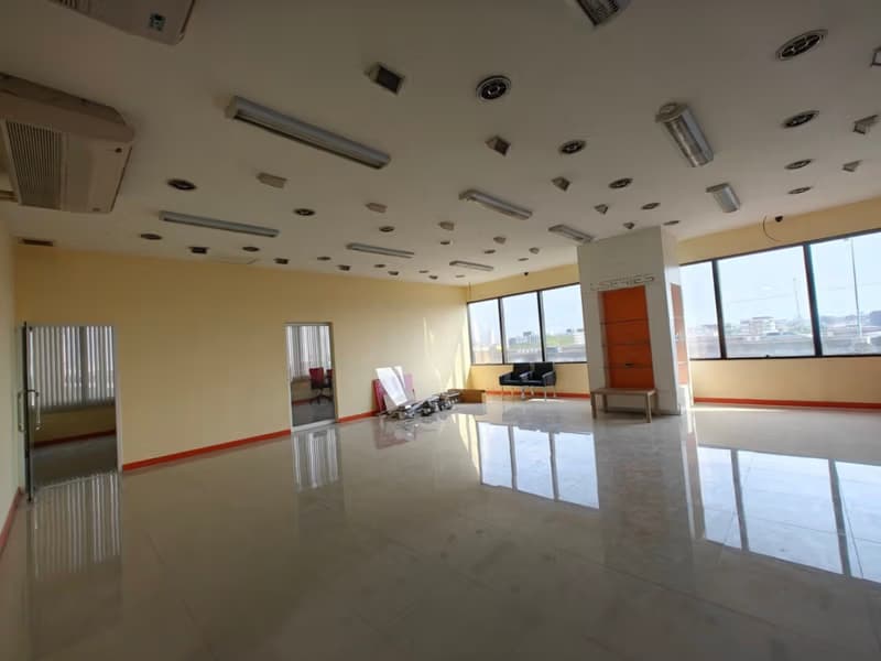 Studio Commercial for Rent in Bang Na