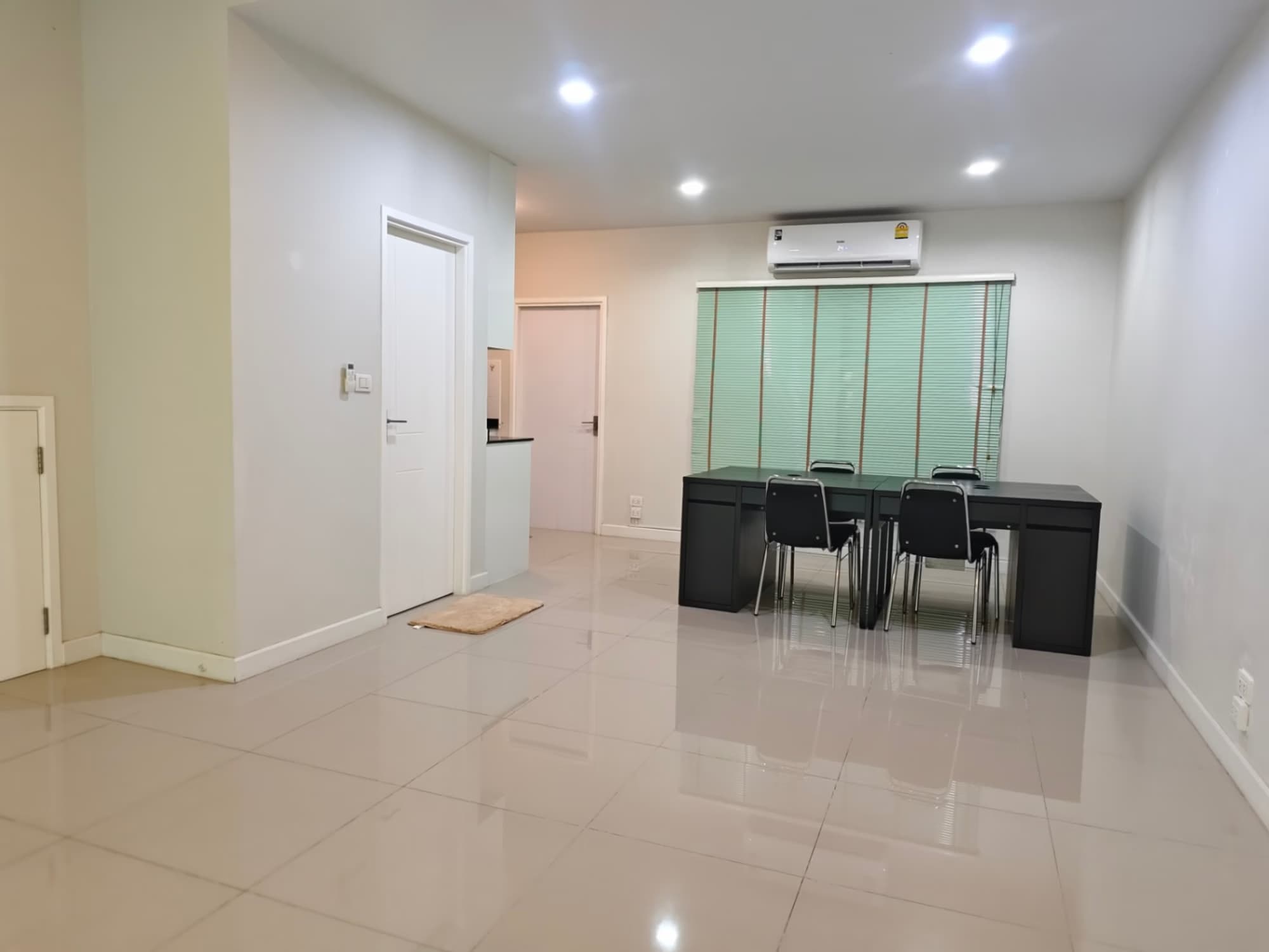 3 Bed Townhouse for Rent in Bang Phli, Samut Prakan - Image 6
