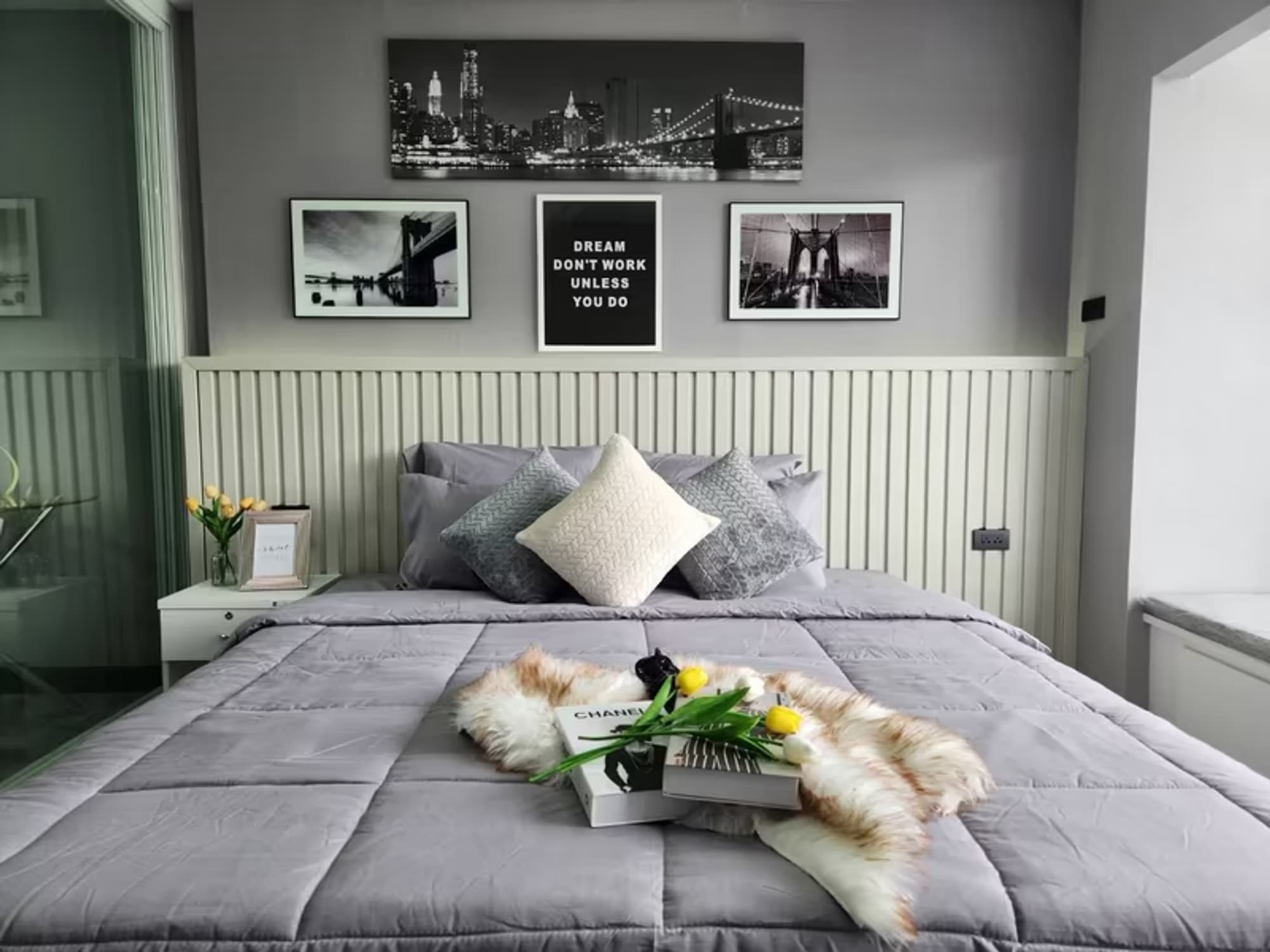 1 Bedroom Condo - Image 1