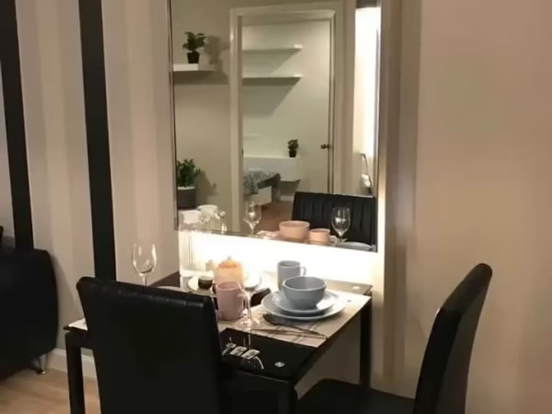 1 Bedroom Condo