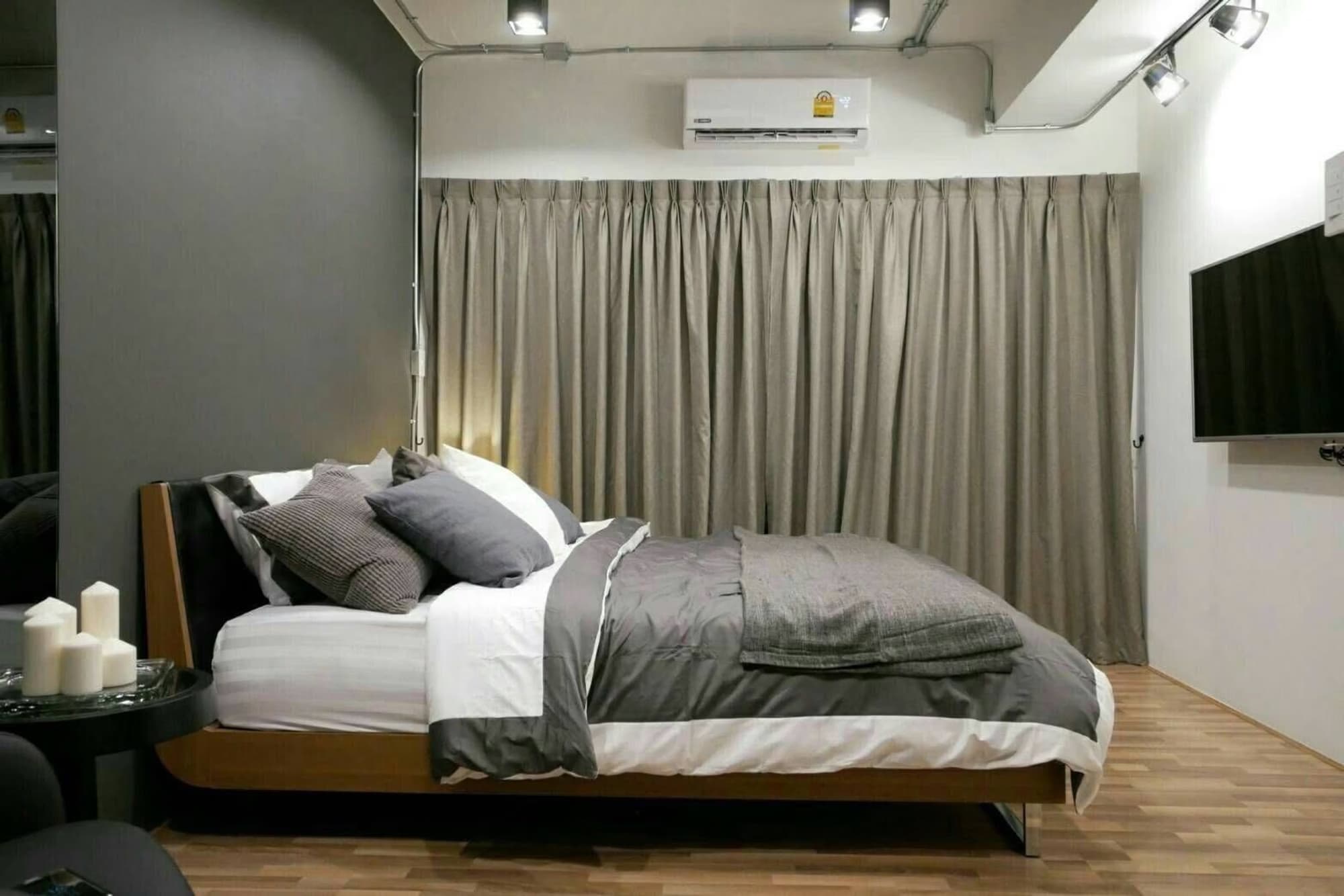 2 Bed Condo for Rent in Watthana - Image 5