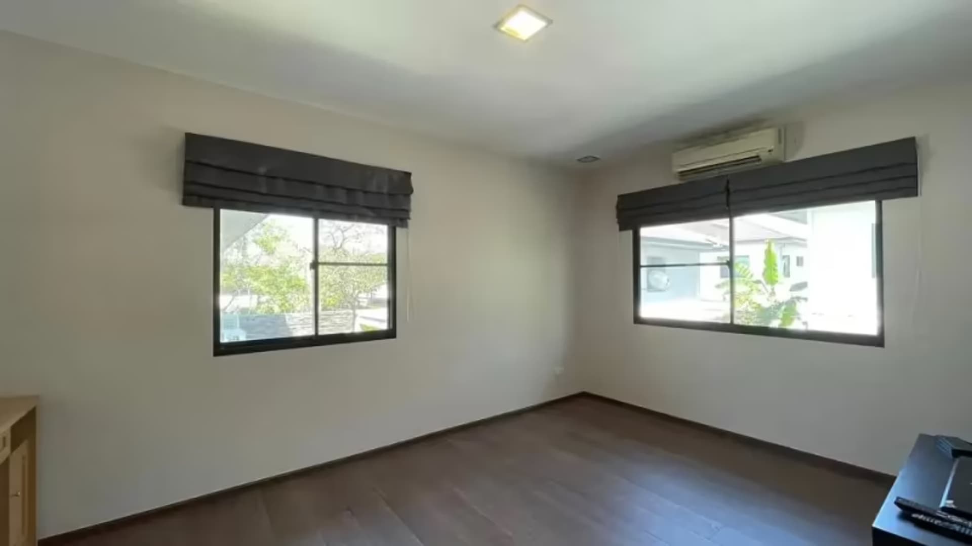 4 Bedroom House - Image 8
