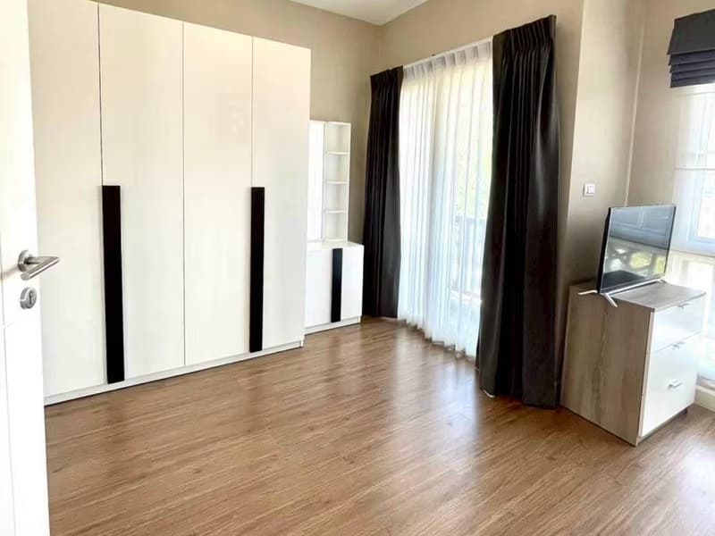 4 Bed House for Rent and Sale in Mueang Chiang Mai
