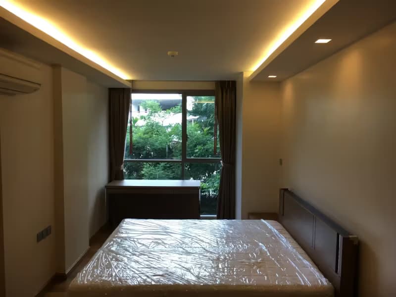 1 Bedroom Condo