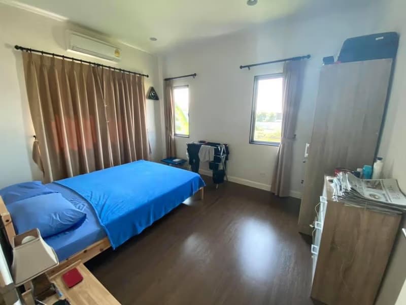 4 Bed House for Sale in Prawet