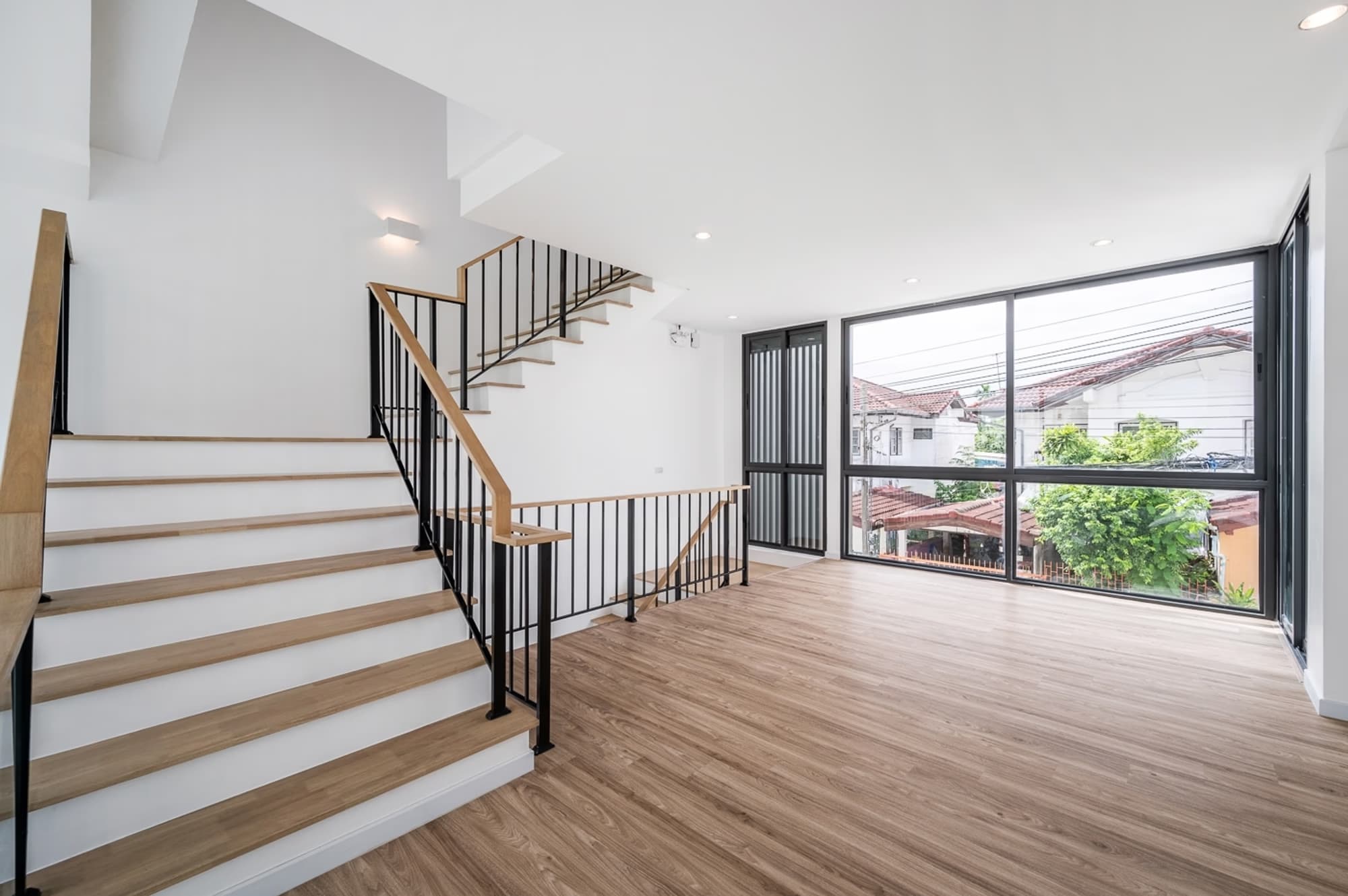 Townhouse for Sale at Phumi Sukhumvit 77 - Image 25