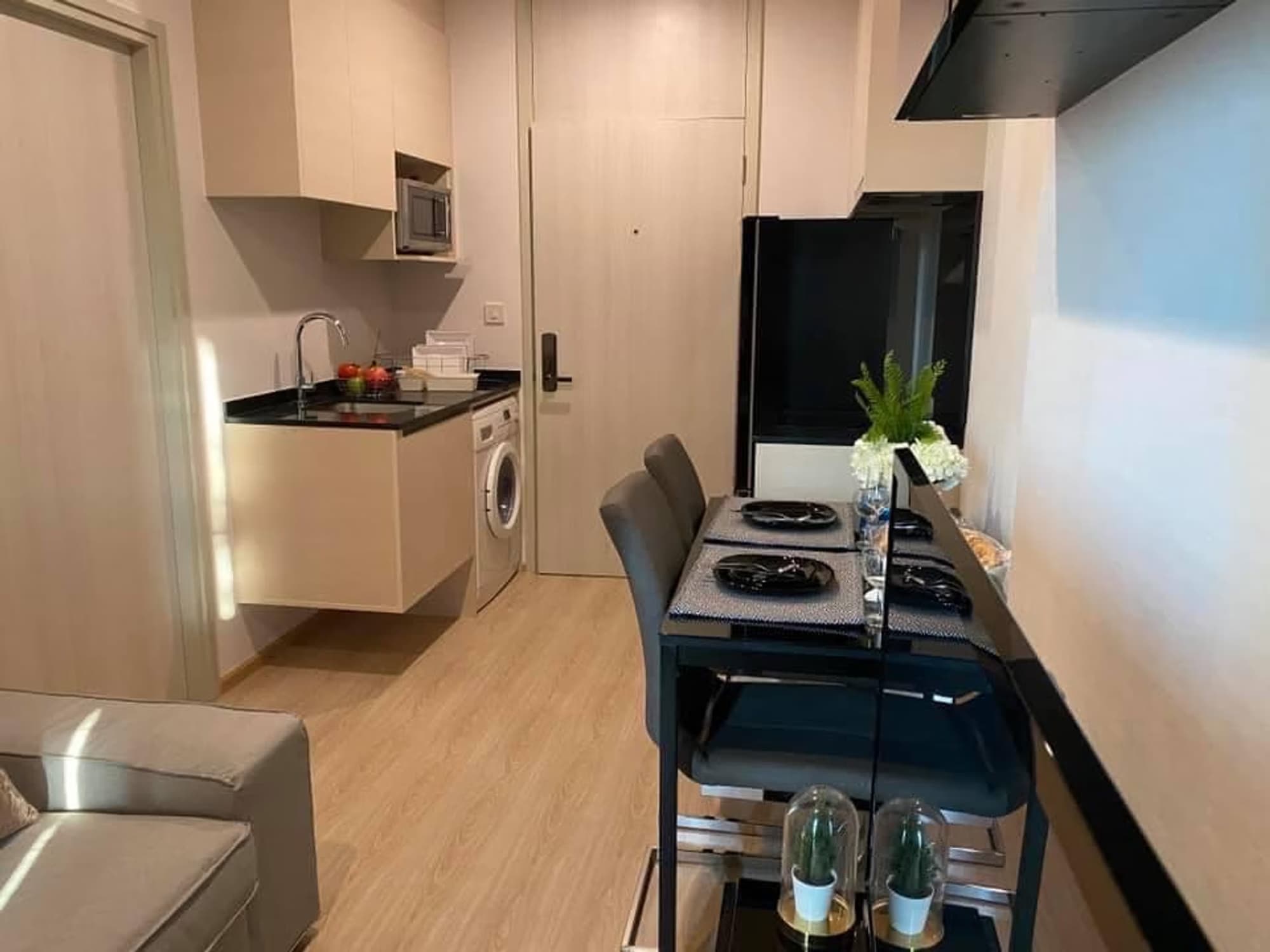  - Image 2