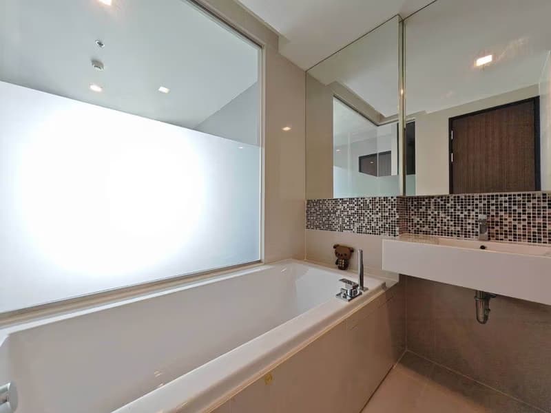 1 Bed Condo for Rent  Near Phra Khanong BTS