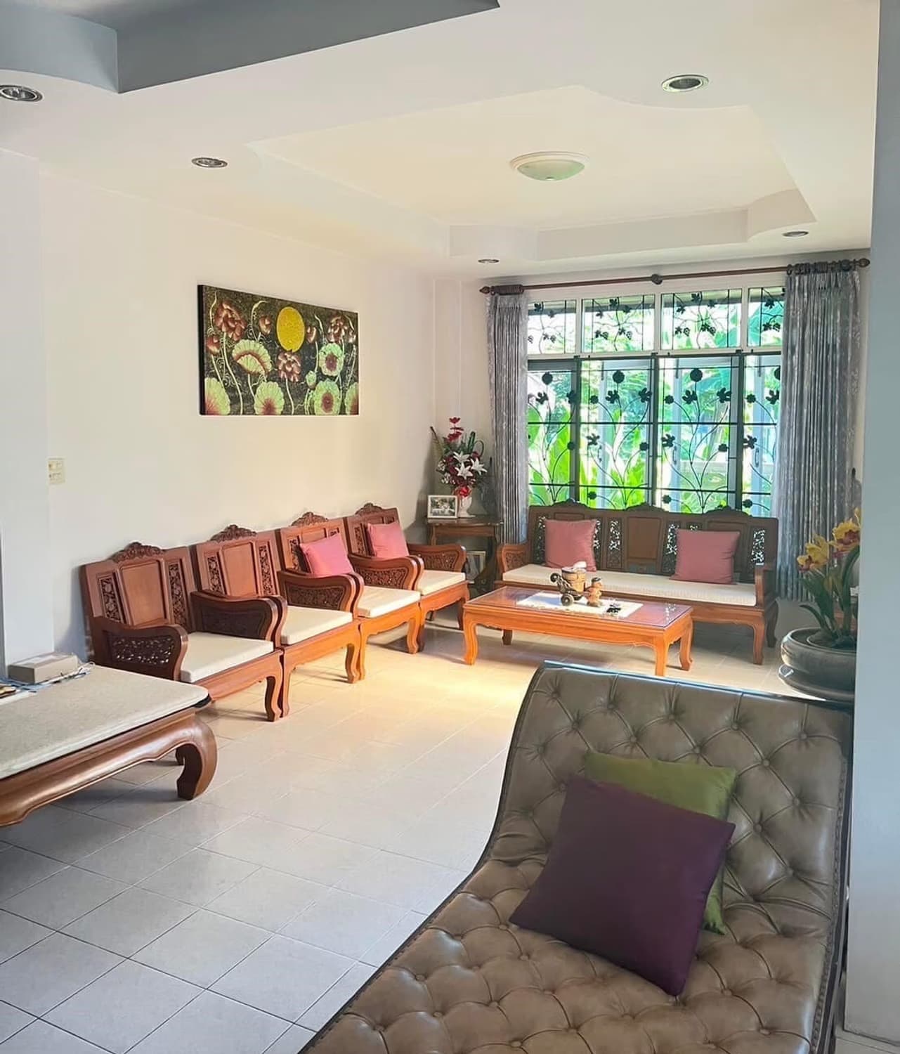 6 ห้องนอน บ้าน สำหรับ ขาย ใน Mueang Chiang Mai District - Image 2