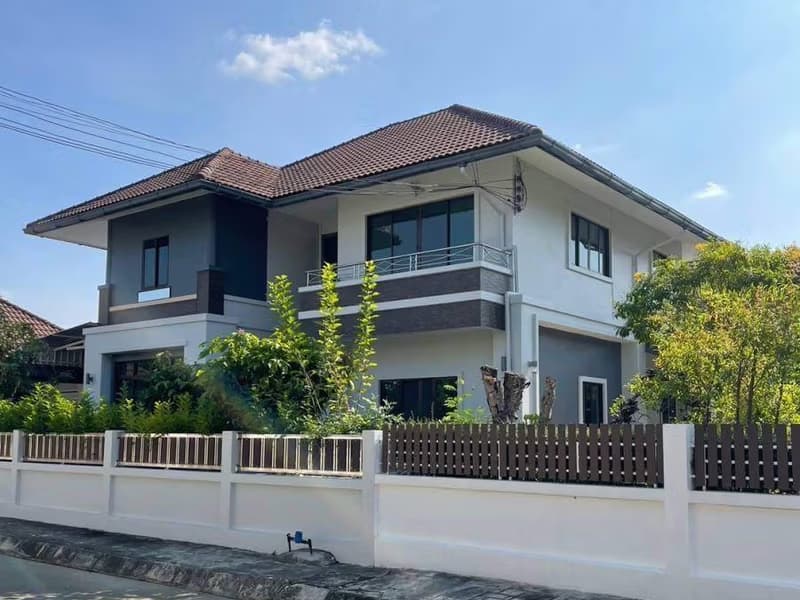 6 Bed House for Rent in Hang Dong
