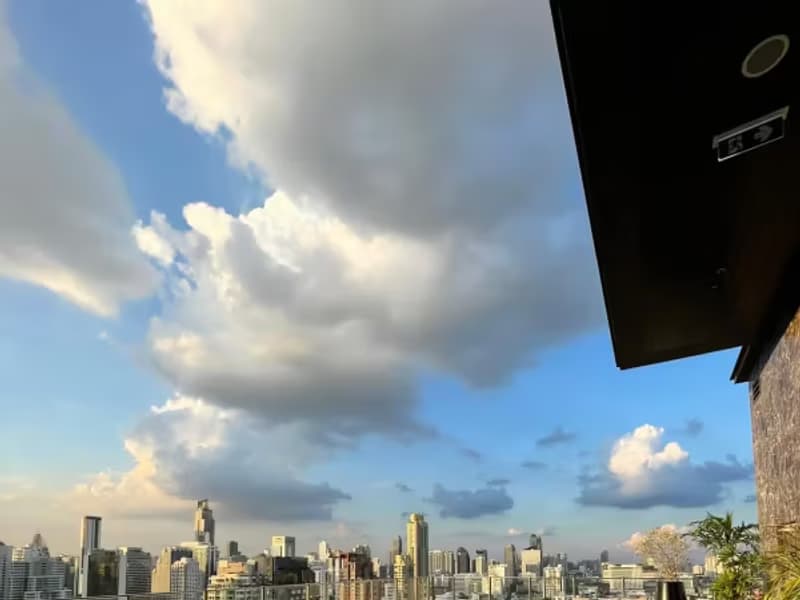 Condo for Sale at Noble Around Sukhumvit 33