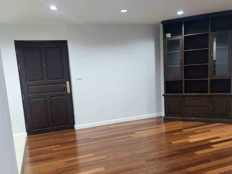 2 Bed Condo for Sale in Yan Nawa