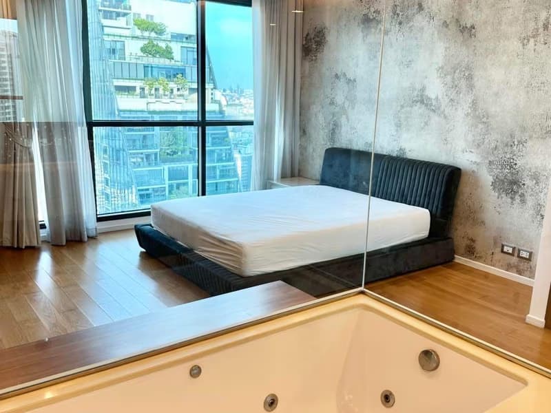 3 Bed Condo for Rent in Bang Rak
