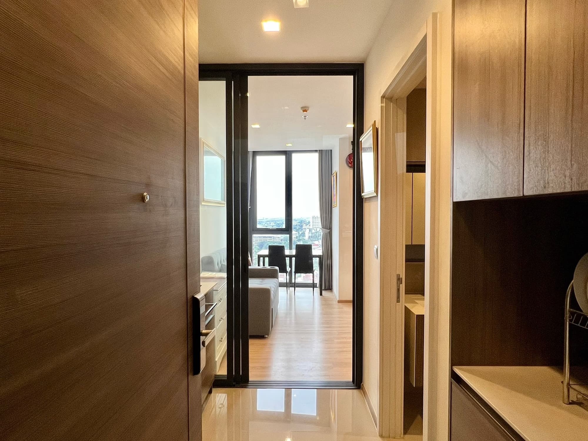 Condo for Rent at Noble Around Sukhumvit 33 - Image 8