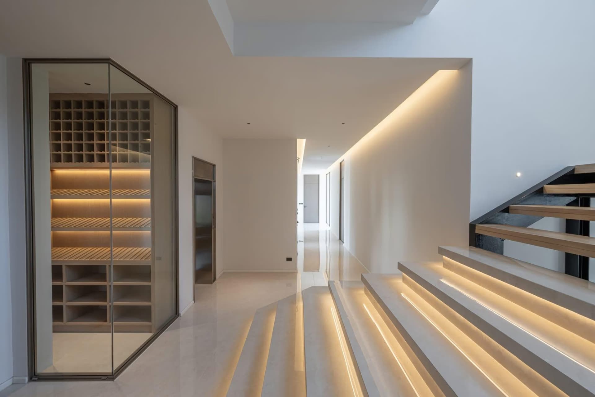 5 Bed House for Sale in Hang Dong - Image 9