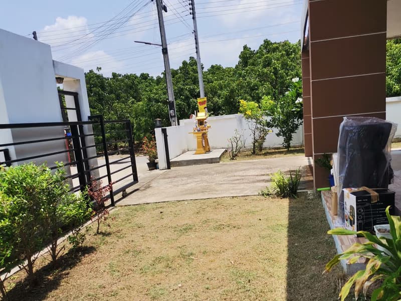 3 Bed House for Rent and Sale in Saraphi