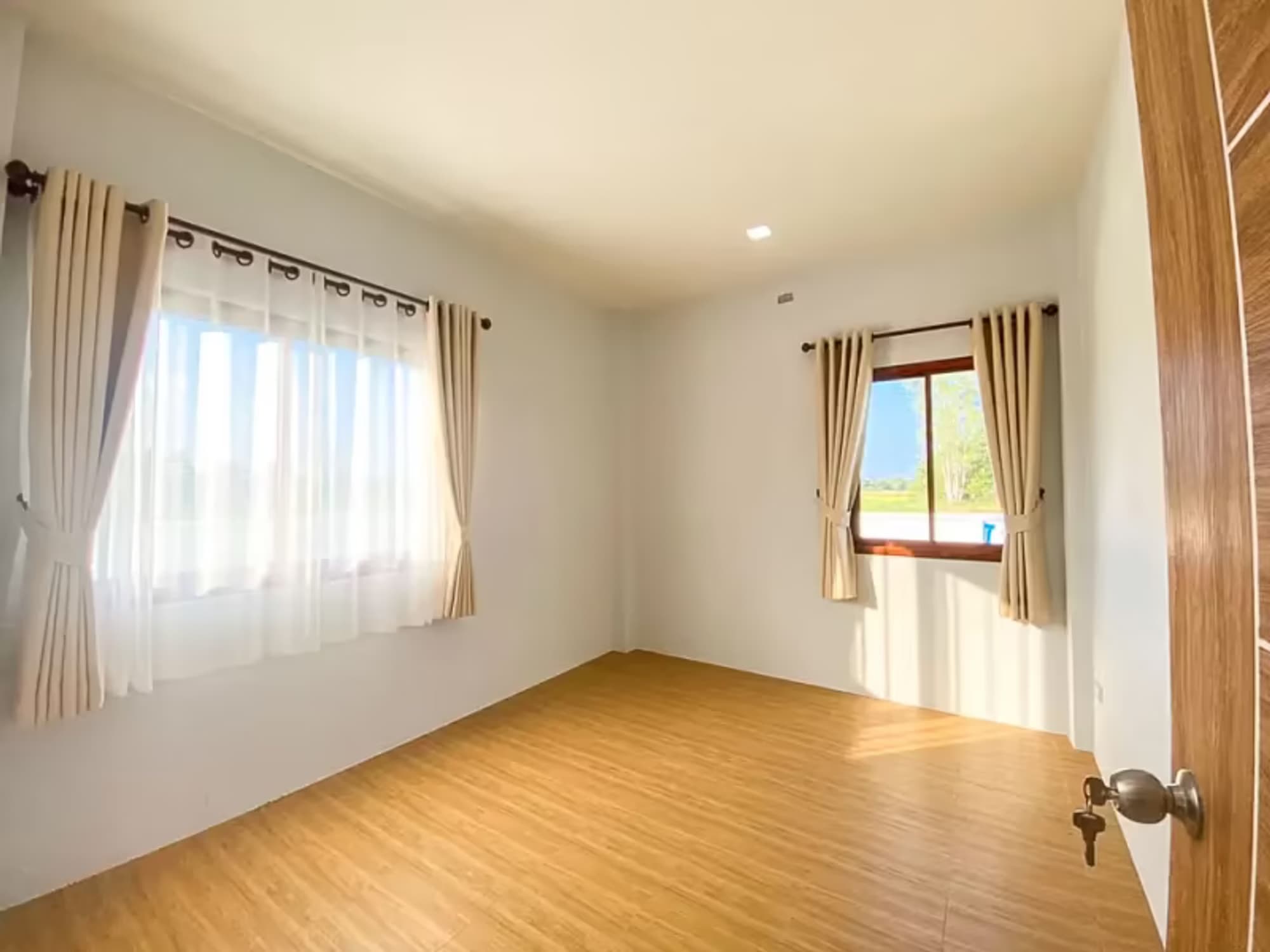 3 Bedroom House - Image 4