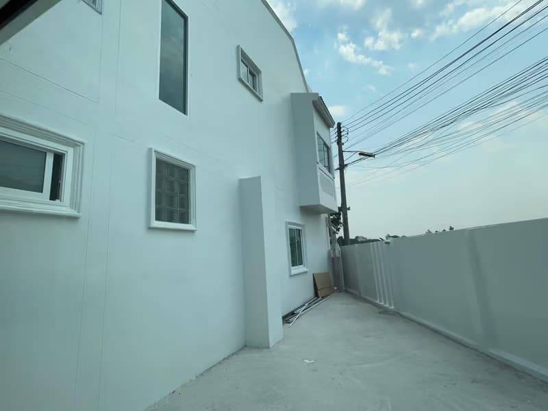 2 Bed Townhouse for Sale in Mueang Chiang Mai