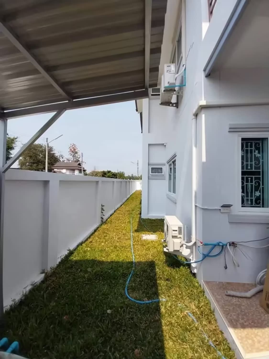 4 Bedroom House - Image 3