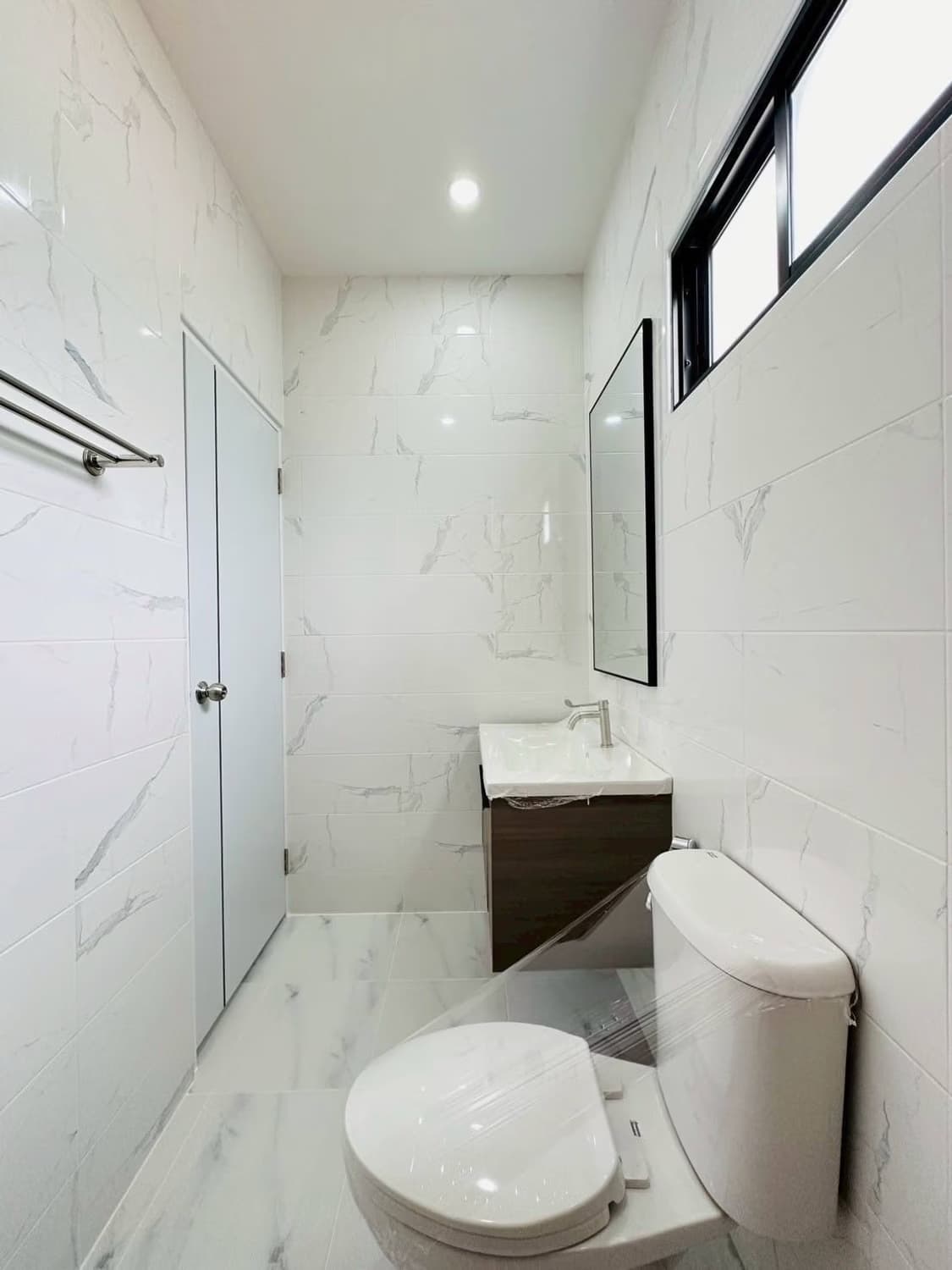 3 Bed House for Rent in San Sai District - Image 8